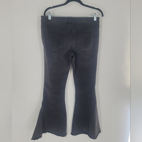 NWT Free People Jayde Stretch Denim Flared Leg Jeans Size 30 New - Picture 3 of 5